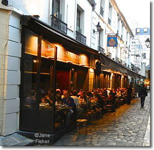 Diners in the Cour St-André, Paris