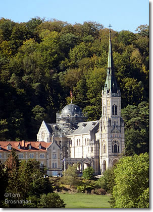 Basilica du Bois Chenu, Domrémy-la-Pucelle, France