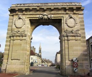 Porte St-Nicolas, Beaune, France