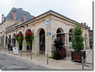 Office du Tourisme, Nuits-St-George, Burgundy, France