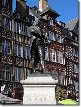 Leperdit Statue, Rennes, France