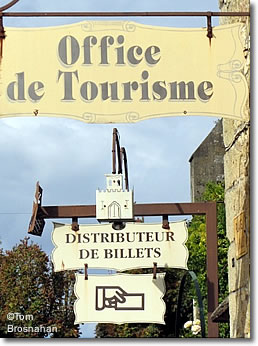 Office de Tourisme, Domme, Dordogne, France