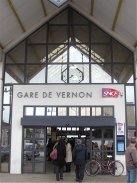 Train station, Vernon, France