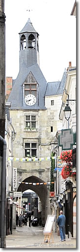 La Tour de l'Horloge, rue National, Amboise, France