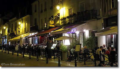 Restaurants on Place Michel Debré, Amboise, France