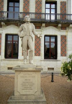 Statue of Robert-Houdin, Blois, France