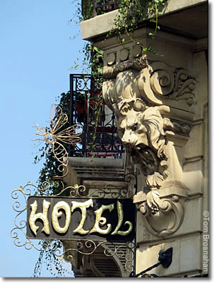 Hotel sign, Orléans, France