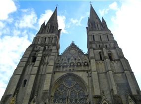 Notre-Dame de Bayeux, France