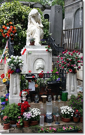 Tomb of Frédéric Chopin, Père Lachaise Cemetery, Paris, France