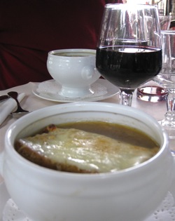 French onion soup, Paris