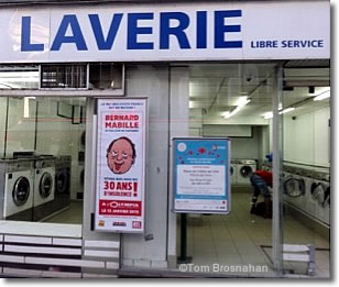 Laverie Libre Service, 7 rue de Vintimille, Paris, France