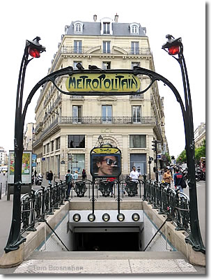 Temple Métro station, Paris, France