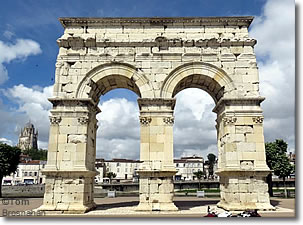 Arc de Germanicus, Saintes, France