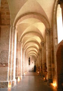 Interior, St-Sernin, Toulouse